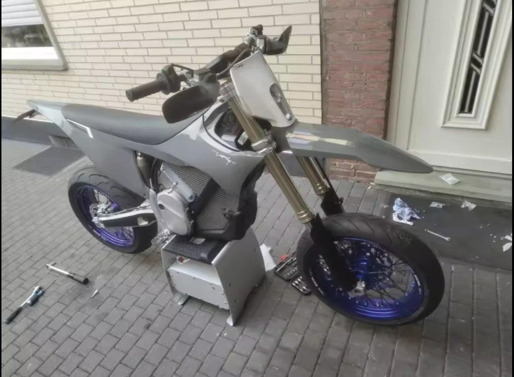 STARK VARG 17 inch Supermoto wheels